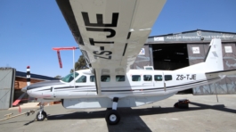 CESSNA 208